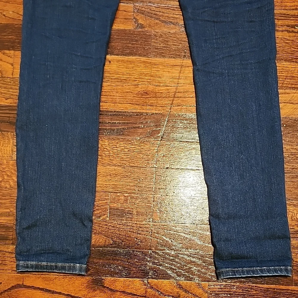 Blank NYC Dark Wash Mid Rise Soft Casual Distressed Ripped Skinny Jeans Size 28